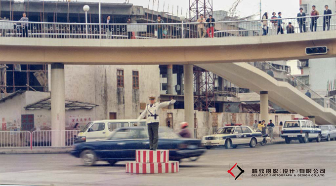 1992年凤凰路天桥-乔中平.jpg