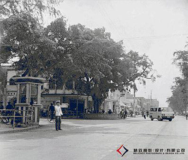 做动态对比图-凤凰路旧貌-李志均-编辑_1.gif